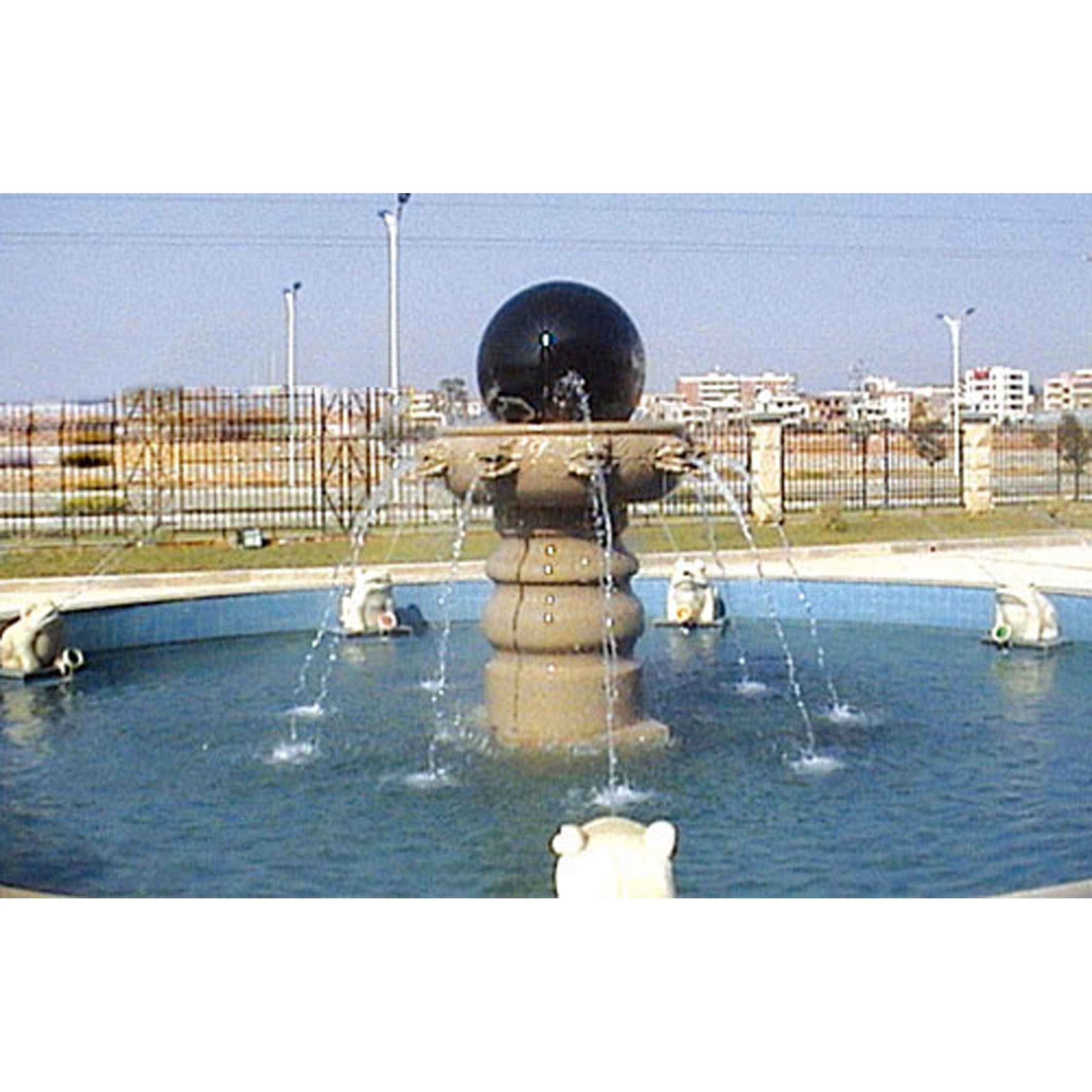 De eeuwige schoonheid van granieten fontein