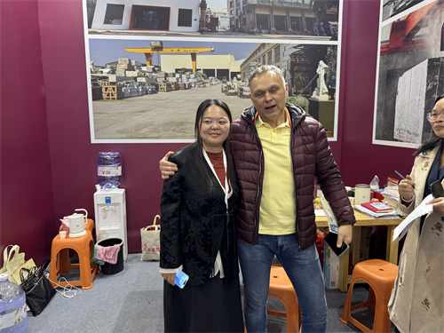Xingyan Stone Carving Factory viert succes op Xiamen Stone Fair 2025