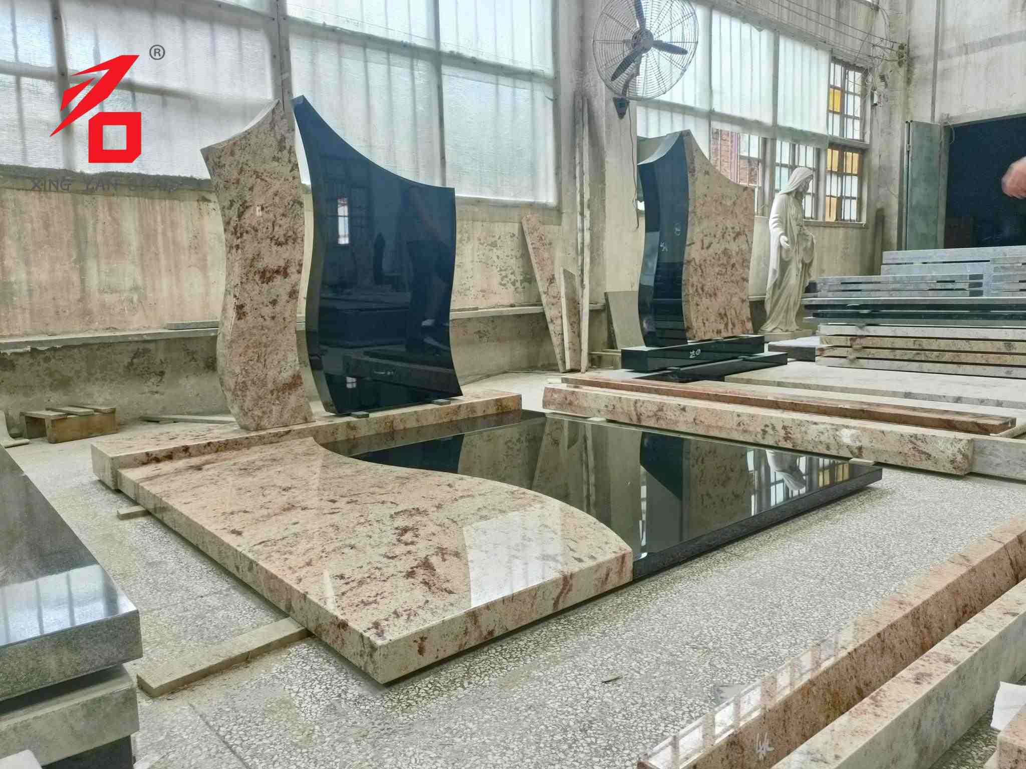 Australische artistieke sculpturale grafsteen